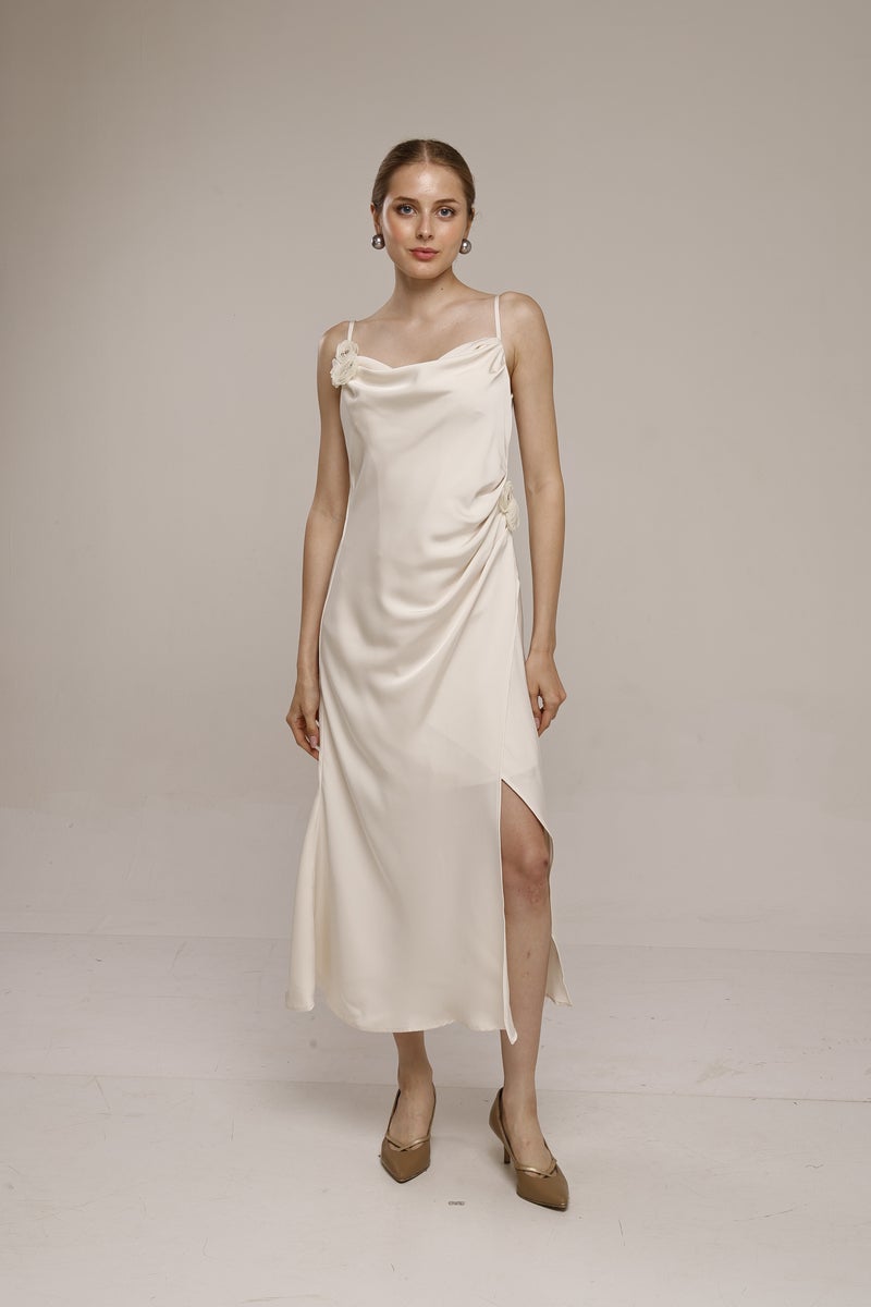 Boonne Fashions فستان ميدي ساتان بأشرطة سباغيتي للنساء - Image 1